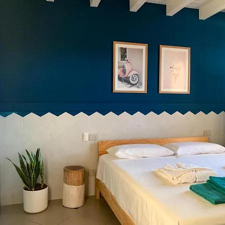 Charming Attic With Balcony & Swimming Pool Desenzano del Garda